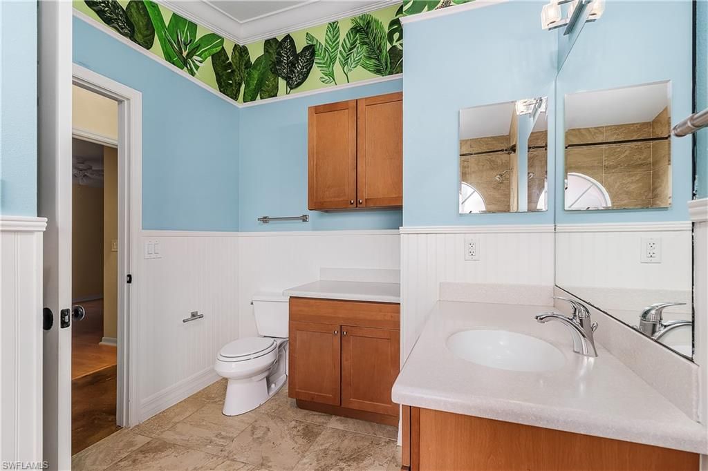 Image 18 of property listing at 1303 SW 43rd LN, Cape Coral, FL 33914