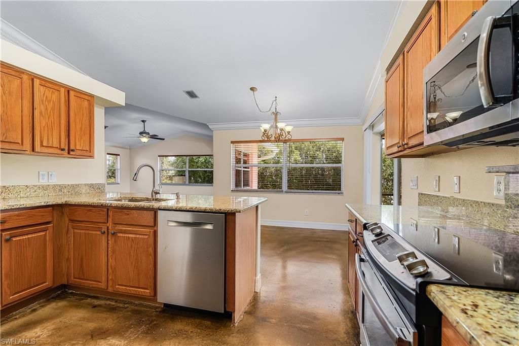 Image 2 of property listing at 1303 SW 43rd LN, Cape Coral, FL 33914