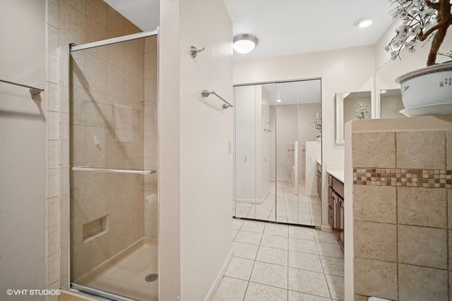 1280 Rudolph Road 1K, Northbrook, IL 60062