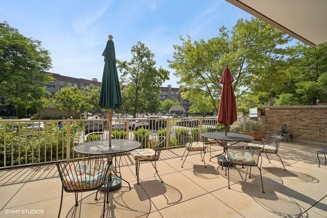 1280 Rudolph Road 1K, Northbrook, IL 60062