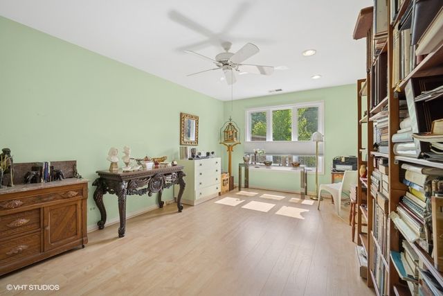 1280 Rudolph Road 1K, Northbrook, IL 60062