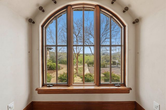 2581 Shirland Tract Rd, Auburn, CA 95603