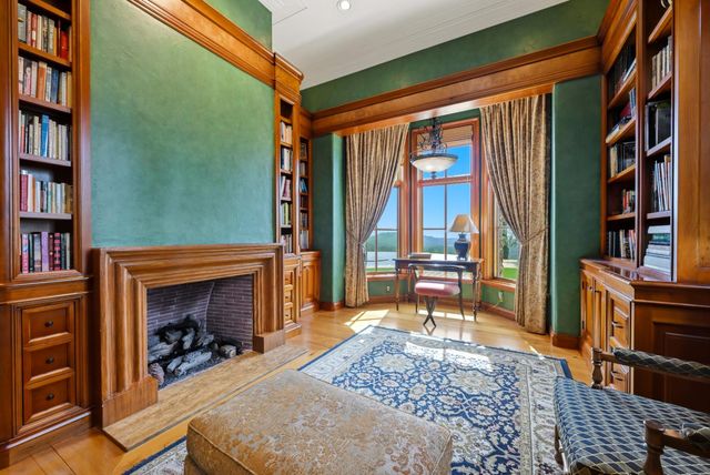 2581 Shirland Tract Rd, Auburn, CA 95603