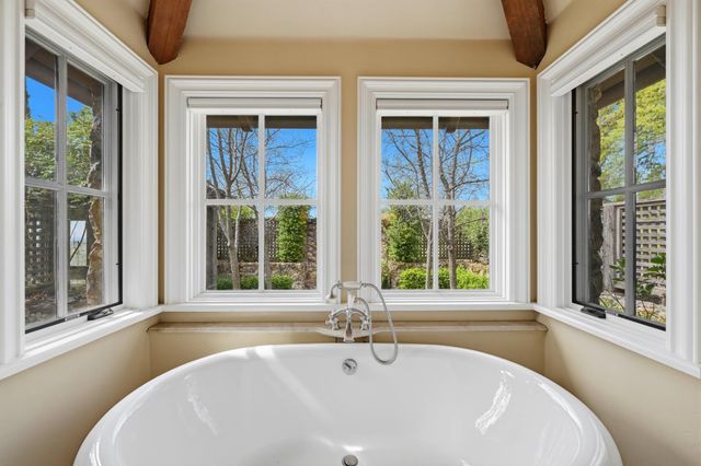 2581 Shirland Tract Rd, Auburn, CA 95603