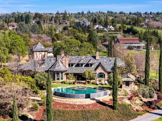 2581 Shirland Tract Rd, Auburn, CA 95603