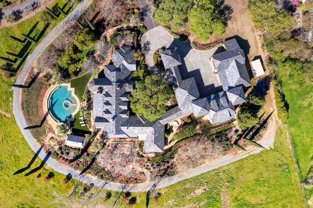 2581 Shirland Tract Rd, Auburn, CA 95603