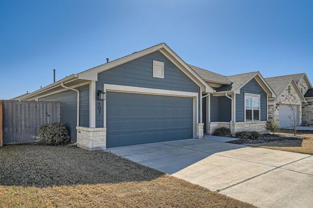 107 Lemuel Crawford TRL, Bastrop, TX 78602