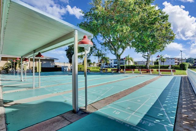 2812 Garden Drive S 308, Lake Worth, FL 33461
