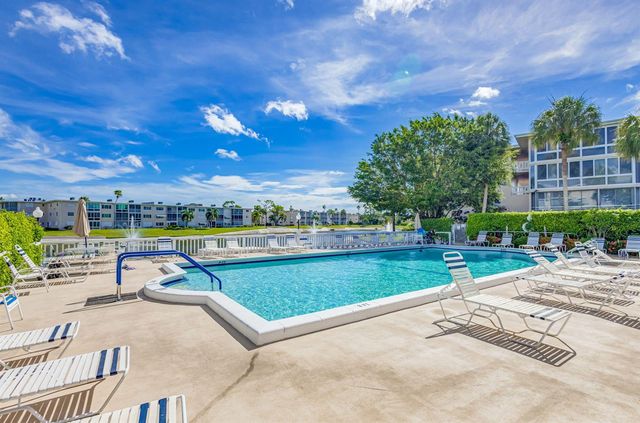 2812 Garden Drive S 308, Lake Worth, FL 33461