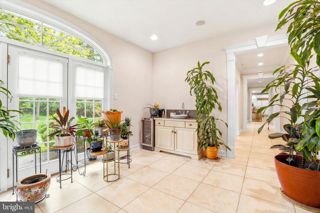 5 WINGATE CT, Flourtown, PA 19031