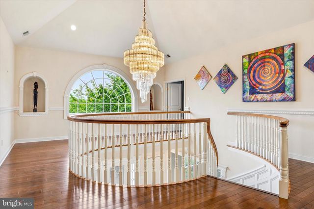 5 WINGATE CT, Flourtown, PA 19031