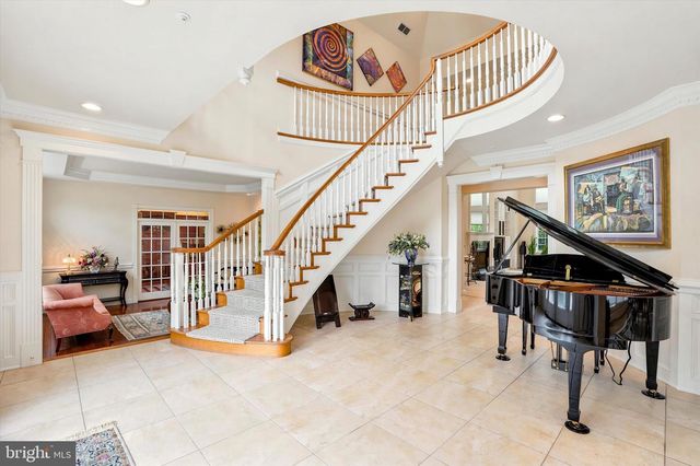 5 WINGATE CT, Flourtown, PA 19031