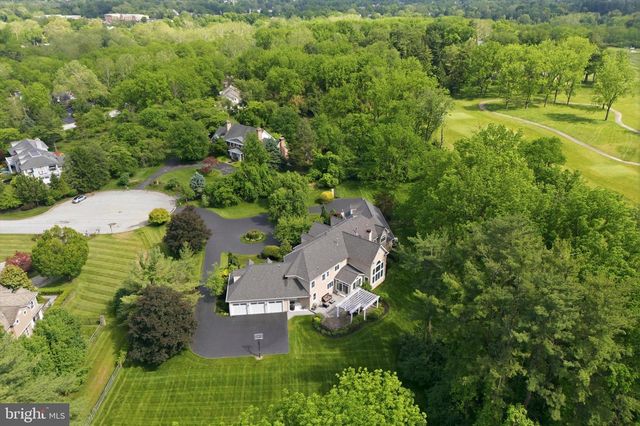 5 WINGATE CT, Flourtown, PA 19031