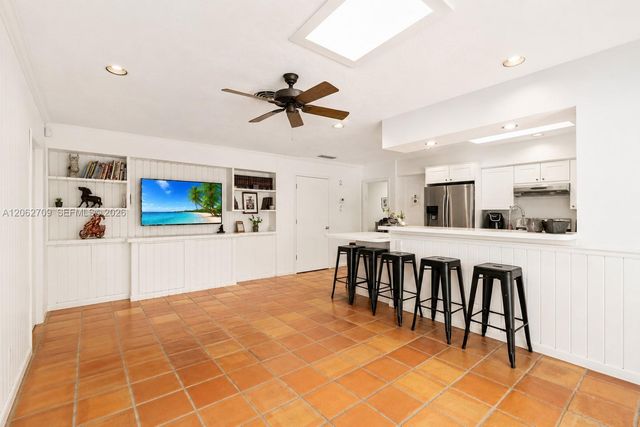 19950 NE 24th Ave 1, Miami, FL 33180
