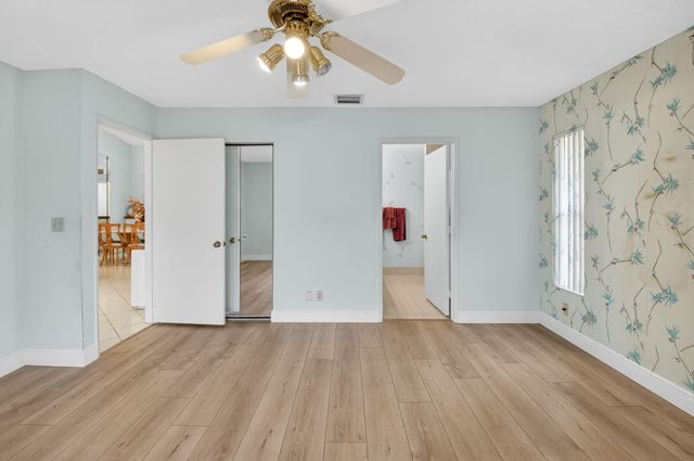 5900 Sunswept Lane A, Boynton Beach, FL 33437