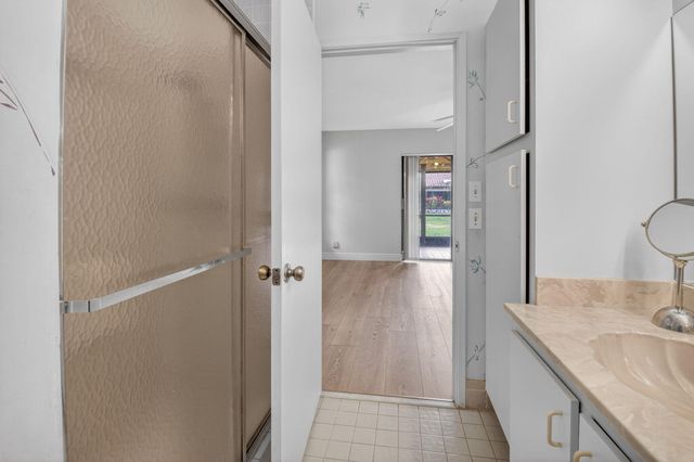 5900 Sunswept Lane A, Boynton Beach, FL 33437