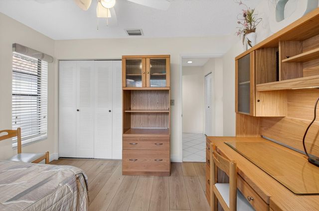 5900 Sunswept Lane A, Boynton Beach, FL 33437