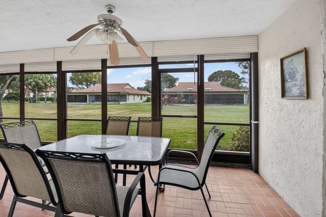 5900 Sunswept Lane A, Boynton Beach, FL 33437