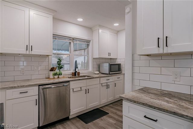 4602 Beta Avenue, Newburgh Heights, OH 44105