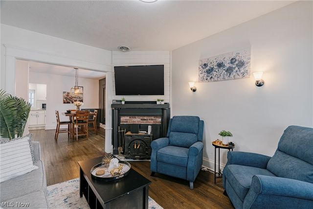 4602 Beta Avenue, Newburgh Heights, OH 44105