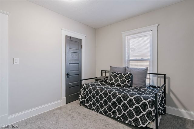 4602 Beta Avenue, Newburgh Heights, OH 44105