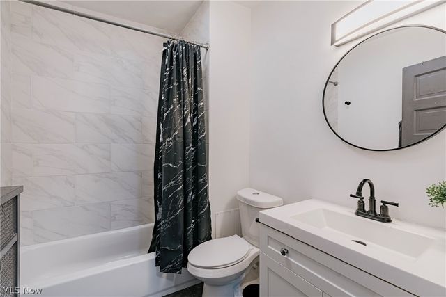 4602 Beta Avenue, Newburgh Heights, OH 44105