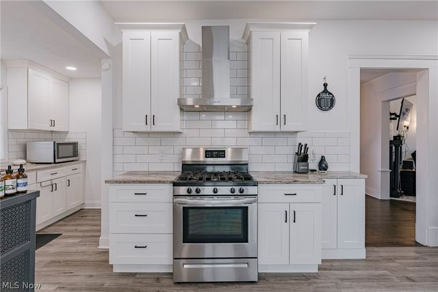 4602 Beta Avenue, Newburgh Heights, OH 44105