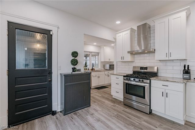 4602 Beta Avenue, Newburgh Heights, OH 44105