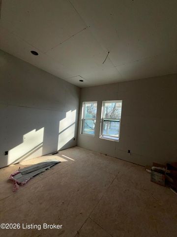 1440 S 32nd St, Louisville, KY 40211