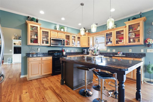 6415 Wailea Court, Grand Blanc Charter Township, MI 48439