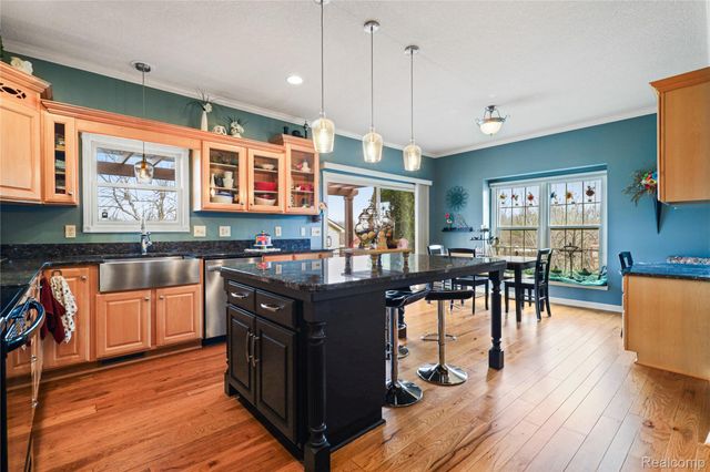 6415 Wailea Court, Grand Blanc Charter Township, MI 48439