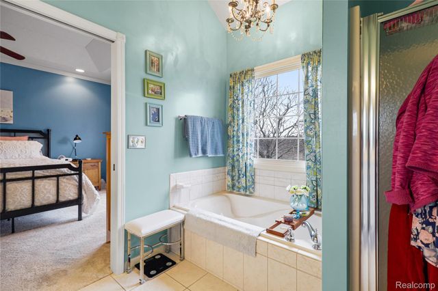 6415 Wailea Court, Grand Blanc Charter Township, MI 48439