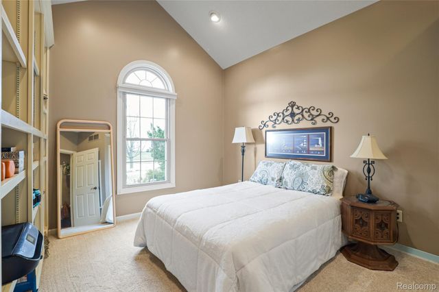 6415 Wailea Court, Grand Blanc Charter Township, MI 48439