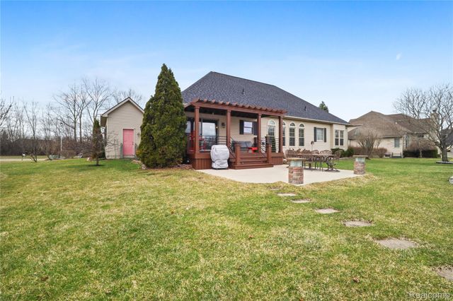 6415 Wailea Court, Grand Blanc Charter Township, MI 48439