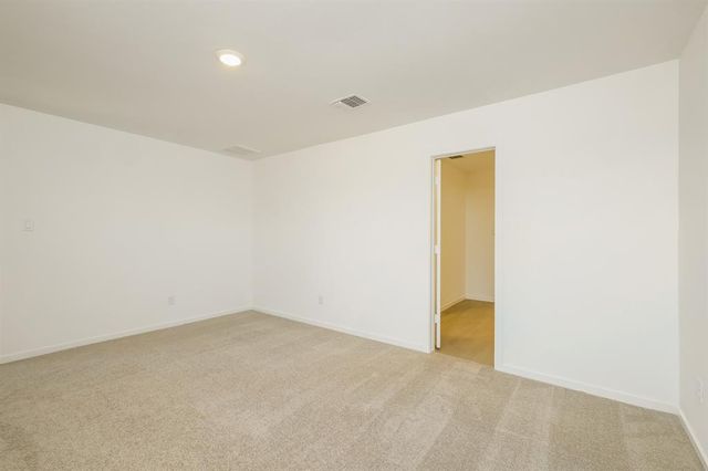 12528 Huntington Ridge Way, Yukon, OK 73099