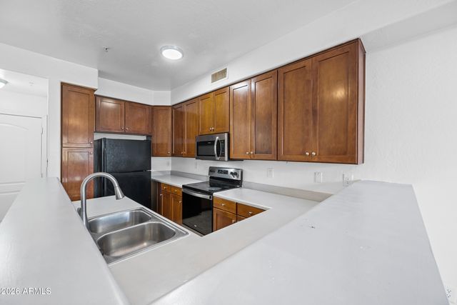 4608 W Maryland Avenue Unit 1176, Glendale, AZ 85301