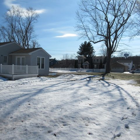 163 Newbury Street, Dracut, MA 01826