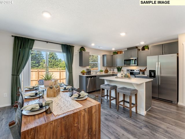 4517 Ne 103RD Pl, Vancouver, WA 98682