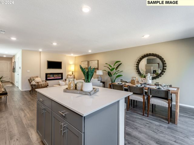 4517 Ne 103RD Pl, Vancouver, WA 98682