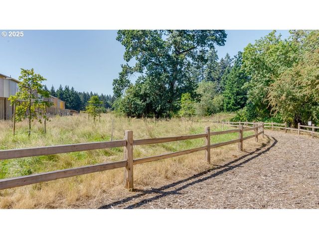 4517 Ne 103RD Pl, Vancouver, WA 98682
