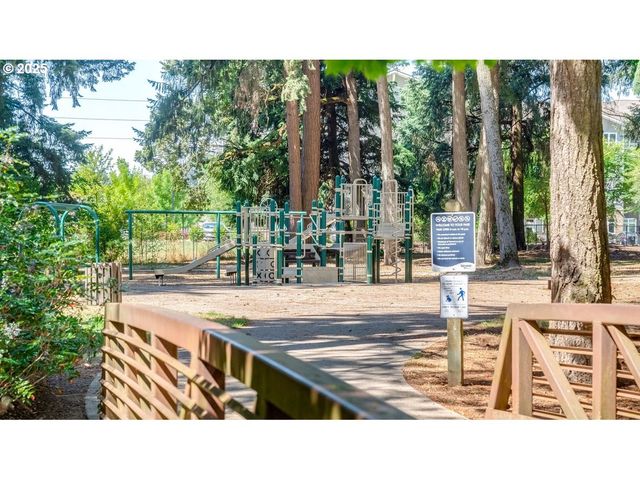 4517 Ne 103RD Pl, Vancouver, WA 98682