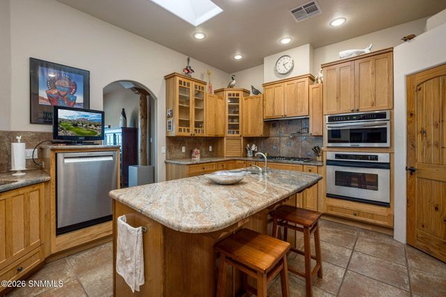 10052 Saragossa Court, Las Cruces, NM 88007