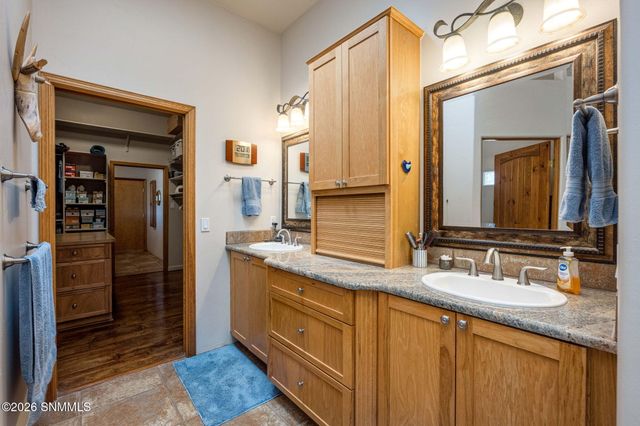 10052 Saragossa Court, Las Cruces, NM 88007