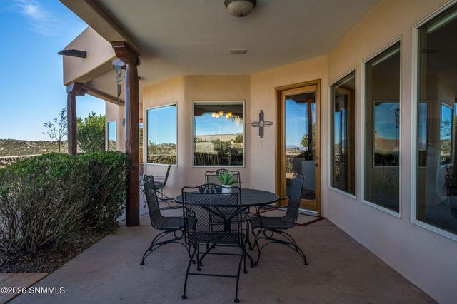 10052 Saragossa Court, Las Cruces, NM 88007