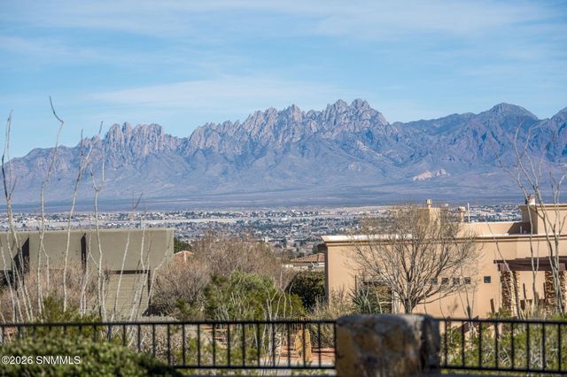 10052 Saragossa Court, Las Cruces, NM 88007