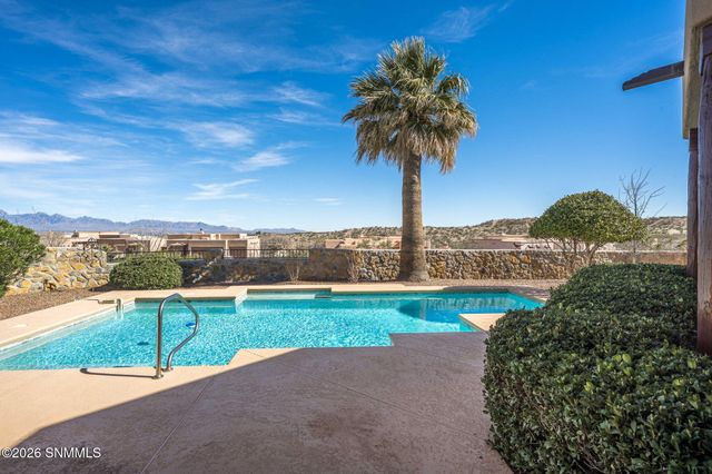 10052 Saragossa Court, Las Cruces, NM 88007