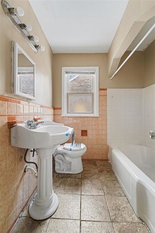 12511 Riad Street, Detroit, MI 48224