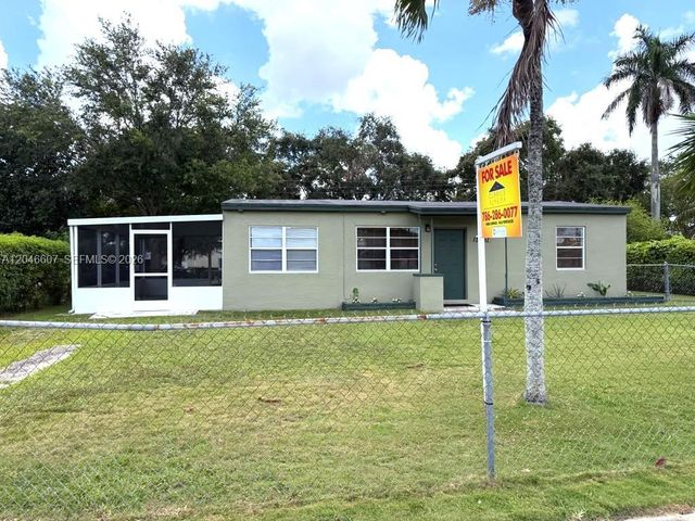 15451 SW 289th Terrace, Homestead, FL 33033