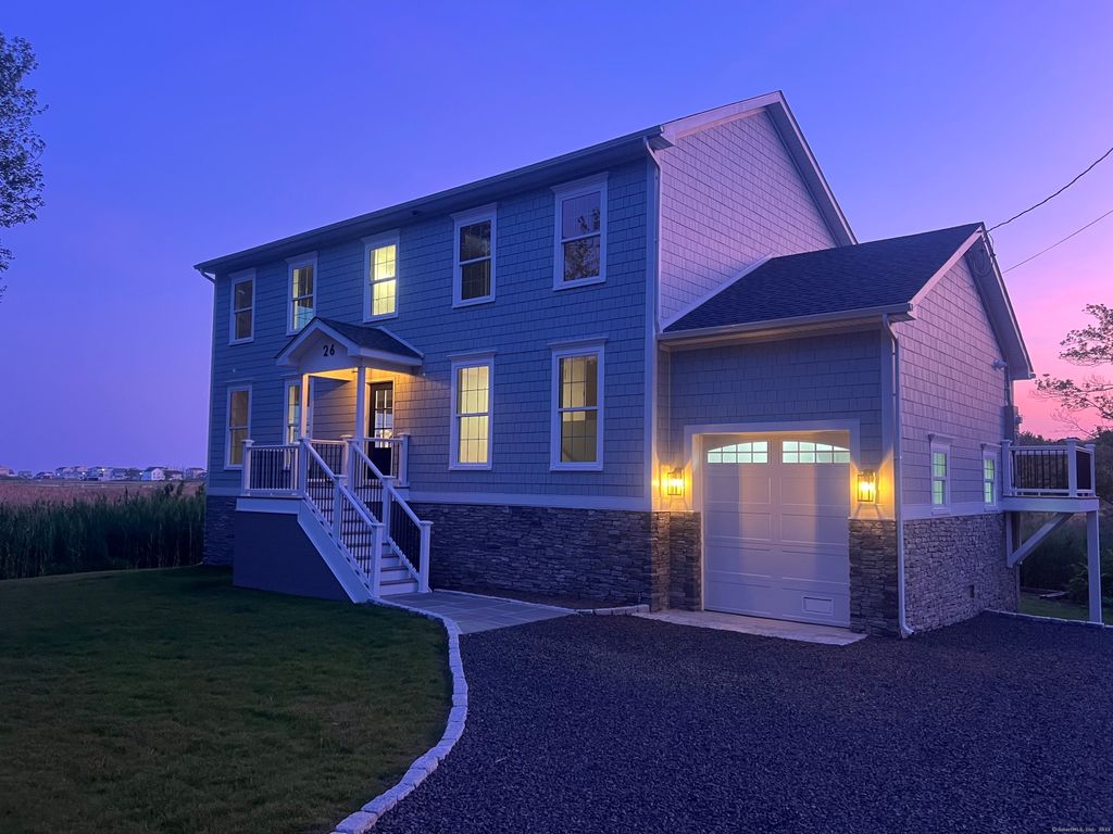 26 Meadowood Lane, Old Saybrook, CT 06475