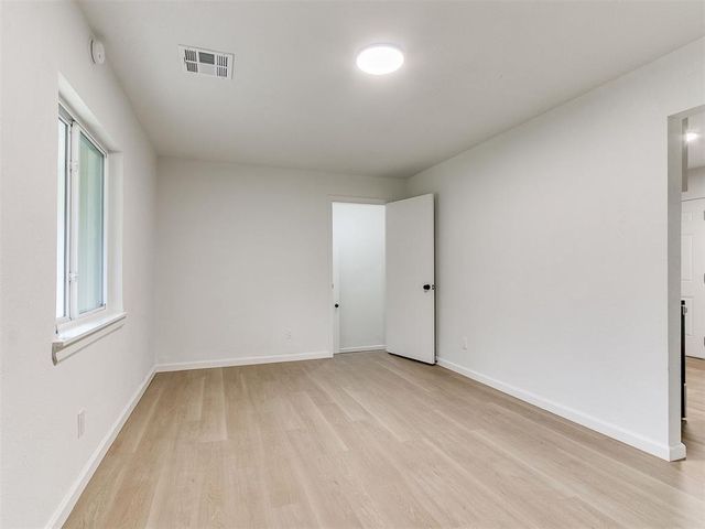 911 Crabtree Cove, Oklahoma City, OK 73110